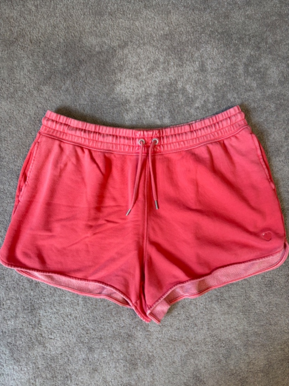 Aerie lounge shorts with red heart